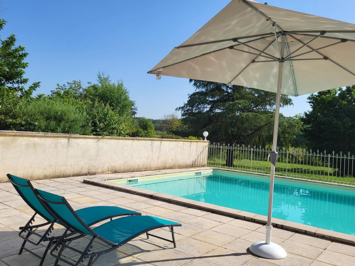 Le Clos Des Figuiers - 3 Gites De Caractere Duravel ภายนอก รูปภาพ